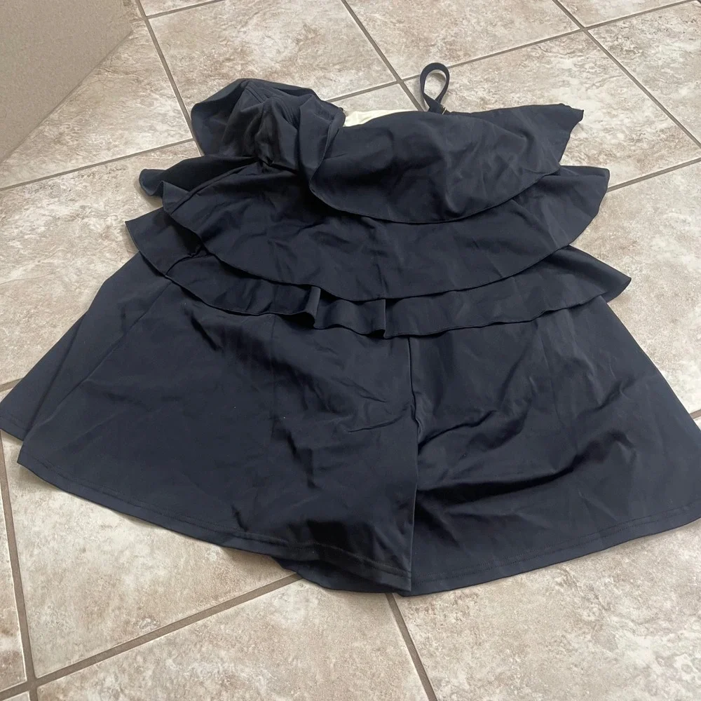 Cacique Swim Black Tiered Ruffle Swim Dress Wireless Support Size 18 NWT